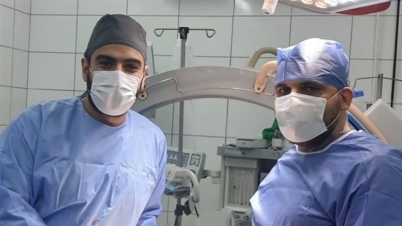 الفريق الطبى 