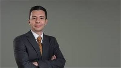 أحمد دهشان: سحب الجنسيات يعيدنا لأساليب «الخلع» في العصور الوسطى 