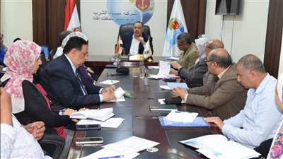 مياه القناة: صيانة دورية لشبكات الصرف الصحي ومتابعة مستمرة للمشروعات الجارية 