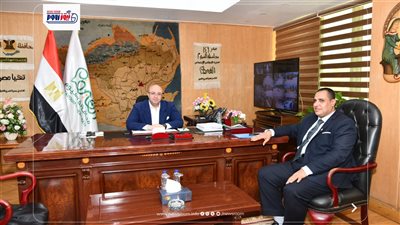 محافظ الفيوم يبحث مع مدير العمل الجديد خطط التشغيل والتدريب المهني