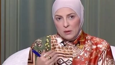 الست تخبي فلوسها ولا تقول لجوزها ؟.. دعاء فاروق تكشف الإجابة