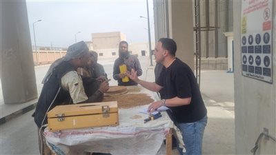 محافظ القليوبية يتابع استعدادات موسم توريد القمح  ويوجه بتيسير إلاجراءات 