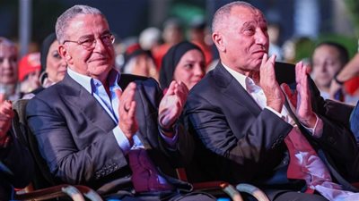 الأهلي يدرس توقيع شراكة عالمية مع آياكس لتطوير قطاع الناشئين