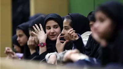 حرب إيران وأمريكا|إيران تحول جميع المدارس في البلاد إلى نظام التعليم عن بعد 