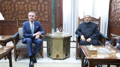 شيخ الأزهر يلتقي أمير رومانيا ويؤكد ضرورة تقارب الشعوب ومواجهة الكراهية