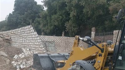 حملات مكثفة بأسوان لإزالة التعديات.. وتوجيهات حاسمة بالتصدي الفوري للمخالفات