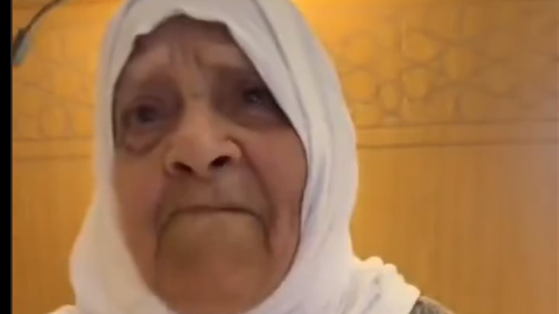  سيدة مصرية في الثمانين