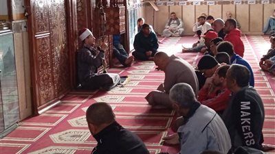 أوقاف السويس تنظم المجلس الفقهي الأسبوعي بعنوان 