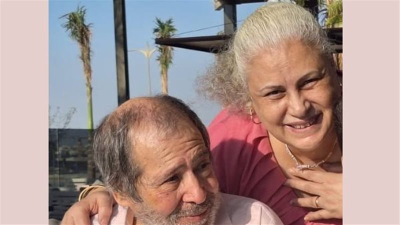 سامي عبد الحليم وزوجته