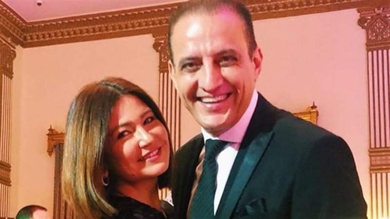 دينا رامز وزوزجها