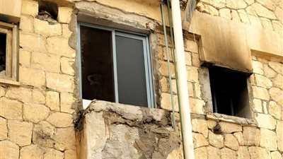 السيطرة على حريق بعقار في حي مكة بفيصل بالسويس دون إصابات