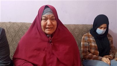 مأساة طالبة الثانوي آلاء.. طردها والداها في شوارع شبرا الخيمة واحتضنتها جارتهم 