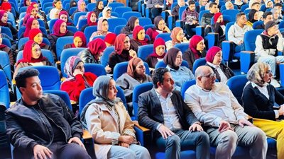 الشباب والرياضة : تنفيذ فعاليات مركز القيادات الطلابية بجامعة كفر الشيخ