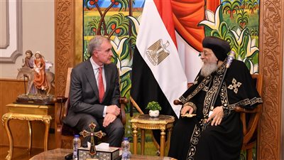 البابا تواضروس الثاني يستقبل الأمير الروماني «رادو» بالمقر البابوي 