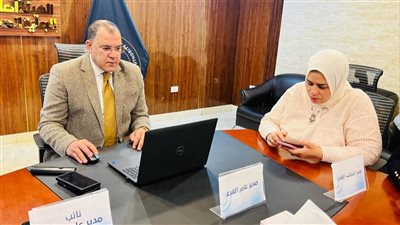 مدير عام الرعاية الصحية ببورسعيد يترأس اجتماع غرفة طوارئ العمل عن بعد  