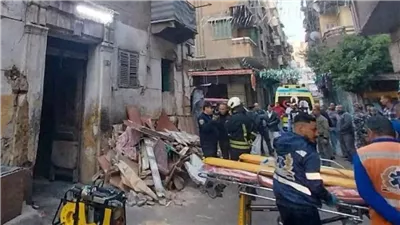 مصرع أسرة وإصابة أخرين في انهيار عقار بمحافظة الإسكندرية