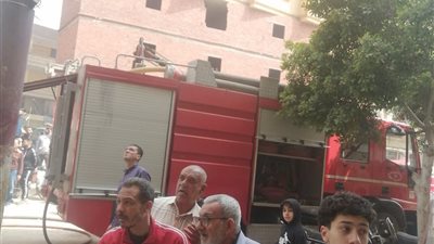إصابة 22 شخصًا في حريق مصنع مفروشات بالمحلة الكبرى