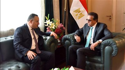 وزيرا الصحة والتعليم العالي يبحثان تعزيز التعاون لدعم منظومة التأمين الصحي