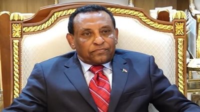رئيس وزراء السودان يعلن عن إجراءات لتسهيل عودة المعارضين وإطلاق حوار وطني