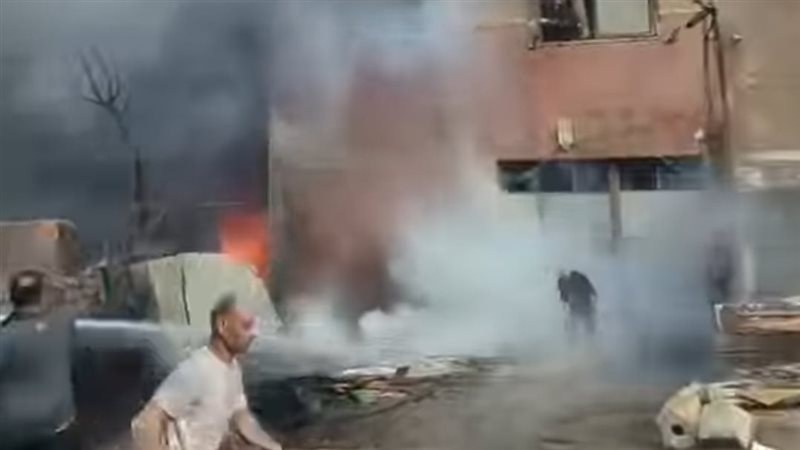 جانب من الحريق