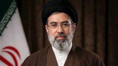 مسؤول إيراني: إصابة مجتبى خامنئي سطحية وحالته مستقرة