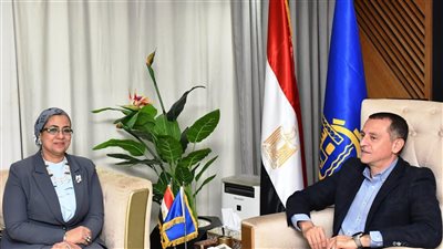 رئيسة القومي للمرأة تلتقي محافظ أسوان لبحث تعزيز دعم وتمكين المرأة