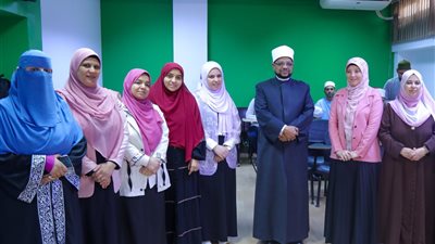 أمين البحوث الإسلامية يتفقد ختام تدريب الوعاظ والواعظات على لغة الإشارة