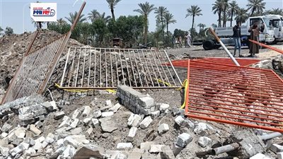 إزالة فورية لـ 3 حالات تعدٍ على الطريق العام والأراضي الزراعية بالفيوم 