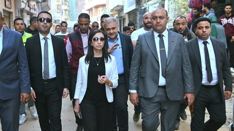 محافظ البحيرة تتابع