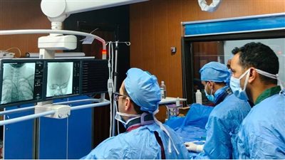 مستشفى طيبة التخصصي بالأقصر ينجح في إجراء أول عملية سحب جلطة مخية حادة