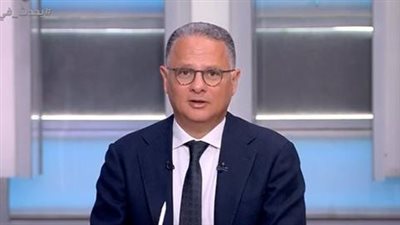 شريف عامر: الحرب العسكرية توقفت بقرار 