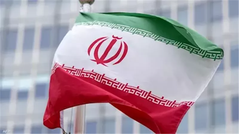 إيران