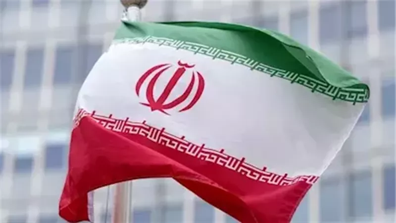 إيران 