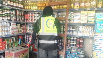 إعدام 83 كجم أغذية غير صالحة خلال حملات رقابية مكثفة بالإسماعيلية