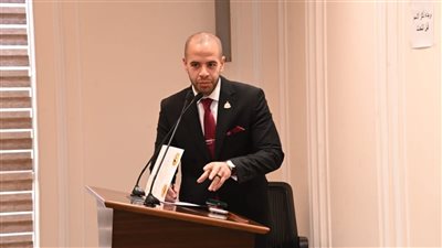 برلماني يطالب بانشاء منافذ بيع لمنتجات شركة مصر للغزل والنسيج  بالمحافظات 
