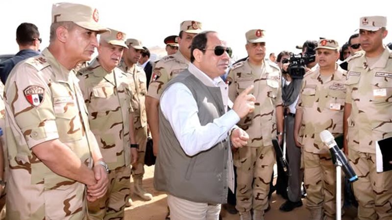 الرئيس السيسي مع