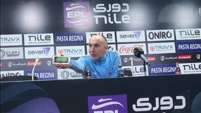 مدرب بيراميدز ينتقد حكم مباراة الزمالك: الهدف من تسلل واضح 