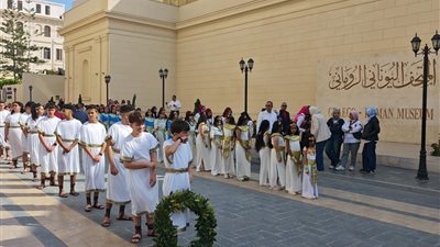 في يوم تأسيس المدينة.. موكب احتفالي وعروض فلكلورية في ساحات الإسكندرية 