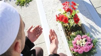 أفضل أدعية للميت.. بكينا يوم وفاتهم ولن ننساهم أبدا