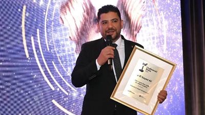 باحث مصري يحصل على شخصية العام في فئة «الابتكار/ التقنيات الجديدة» ببولندا