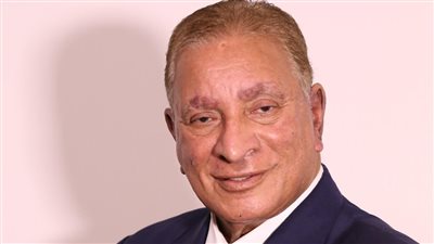 من هو محمود وهبة؟ إبراهيم عيسى يكشف كواليس هروب خبير الإخوان بـ387 مليون جنيه