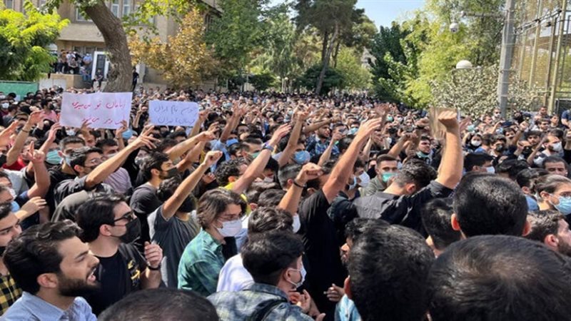 الوضع في إيران 