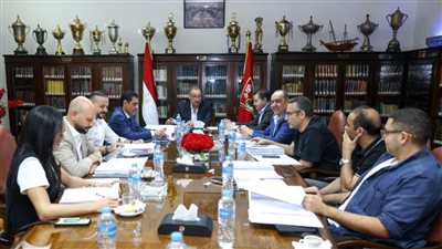 مجلس الأهلي يعتمد تشكيل لجان ويستعرض خطط المرحلة المقبلة