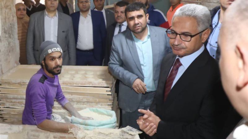 محافظ بنى سويف خلال