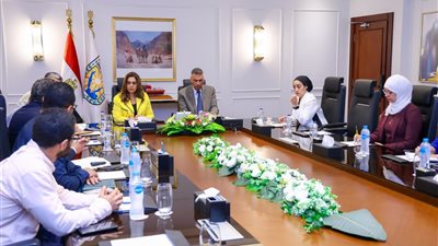  منال عوض توجه بتحسين ورفع كفاءة منظومة المخلفات الصلبة في شرم الشيخ