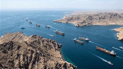 نائب رئيس البرلمان الإيراني: مضيق هرمز لن يعود إلى وضعه السابق