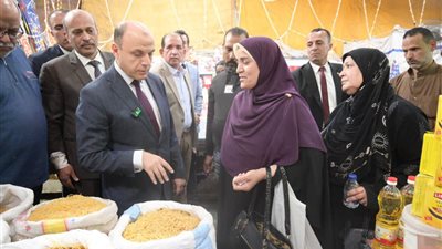 محافظ الغربية يواصل متابعة أسواق “اليوم الواحد” بطنطا والمحلة وزفتى وسمنود.. ت