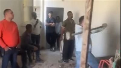 صرخات من الطابق الـ17.. مأساة أسرة مهددة بالتشريد رغم سداد 130 ألف جنيه غرامات