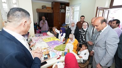 محافظ أسيوط يتفقد مركز تأهيل الفتيات ذوي الإعاقة بالفتح ويوجه بتطوير الخدمات