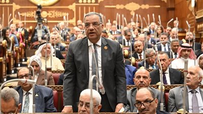 «شعر أنها النهاية».. محمود مسلم يروي مأساة صديق  له مع نظام الطيبات
